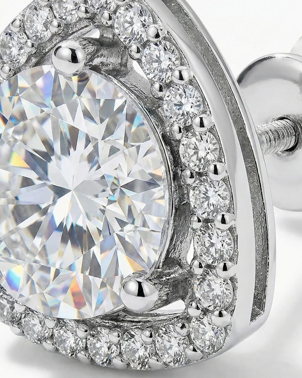 MOISSANITE PEARS STUDS. - Image 3