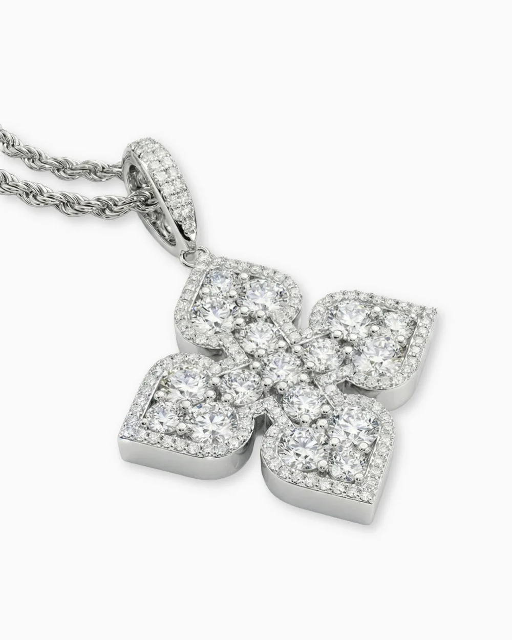 MOISSANITE WHITE CLOVER PENDANT. - Image 3